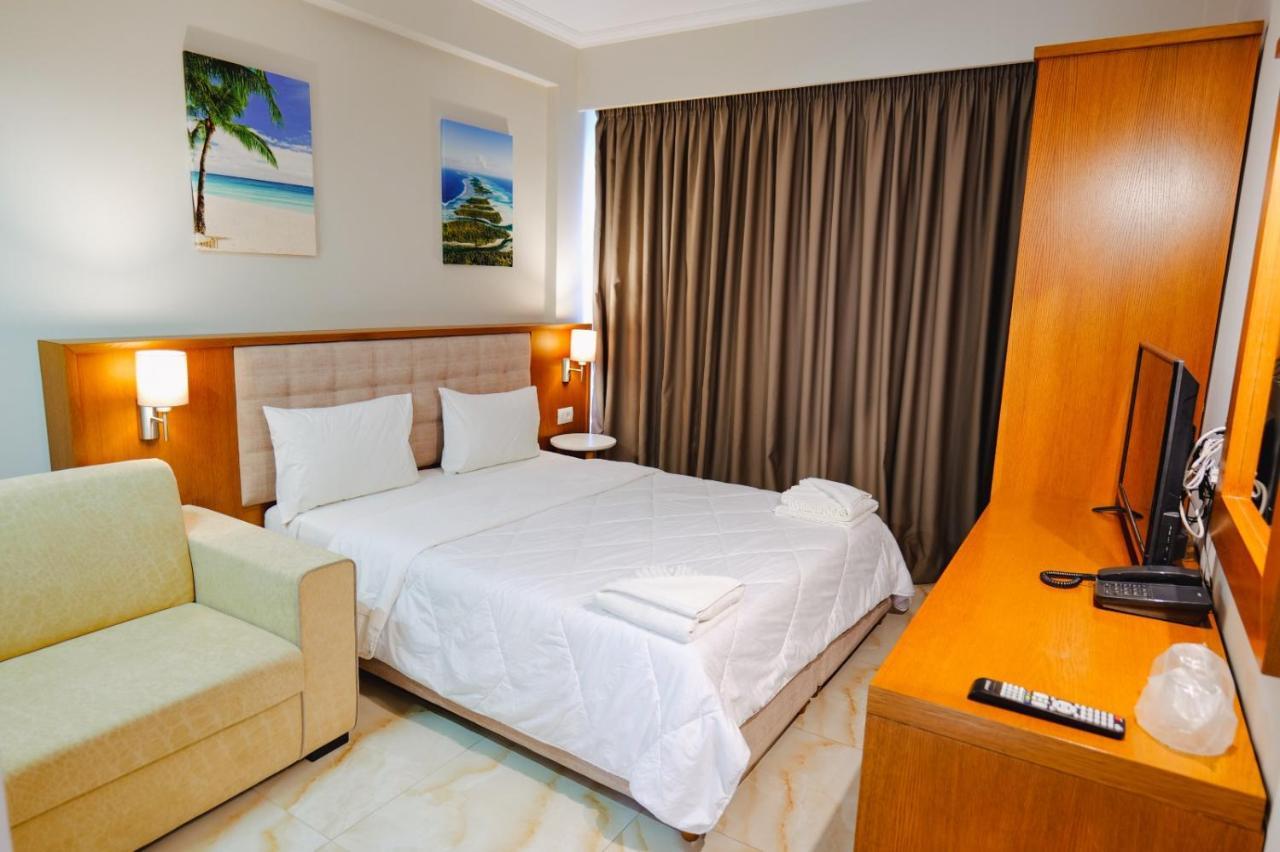 Hotel Sole Mare Ксаміл Екстер'єр фото