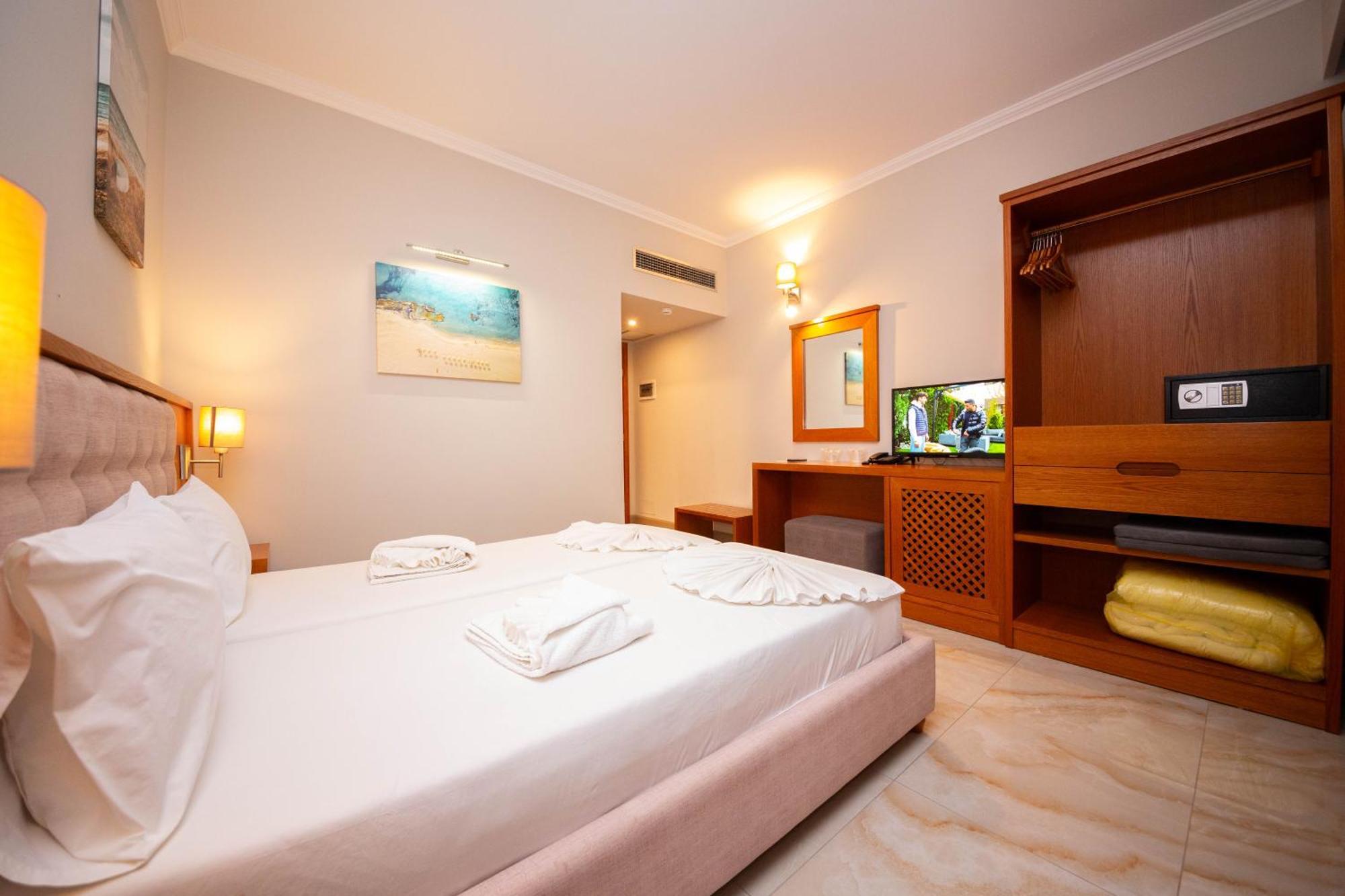 Hotel Sole Mare Ксаміл Номер фото
